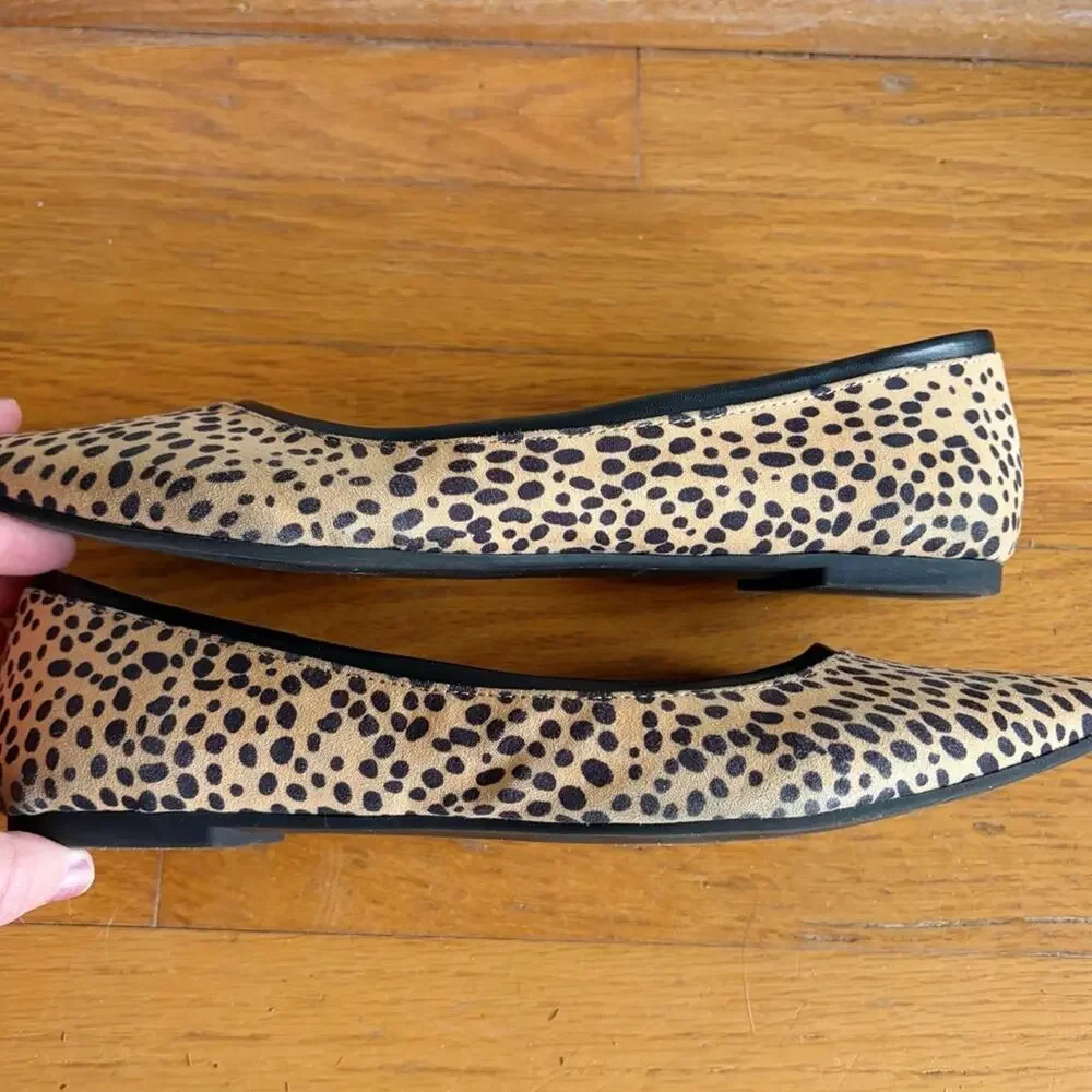 BCBGeneration | D’orsay Ballet Flats Shoes Leopard Animal Print Pointed Toe SZ 9 - Picture 3 of 7